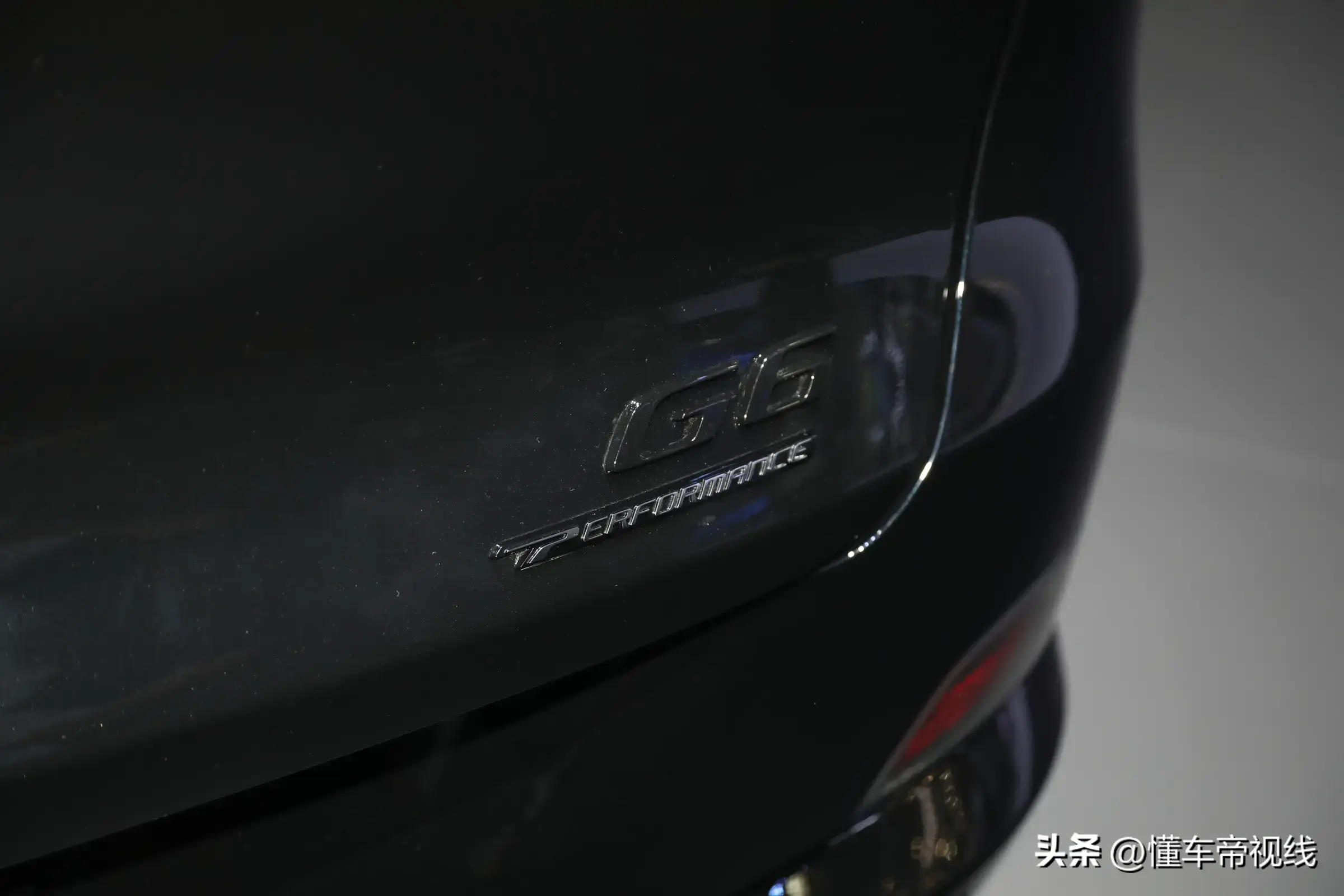 新车 | 售19.99万元起，全系可选装，小鹏G6“暗夜黑”亮相北京车展