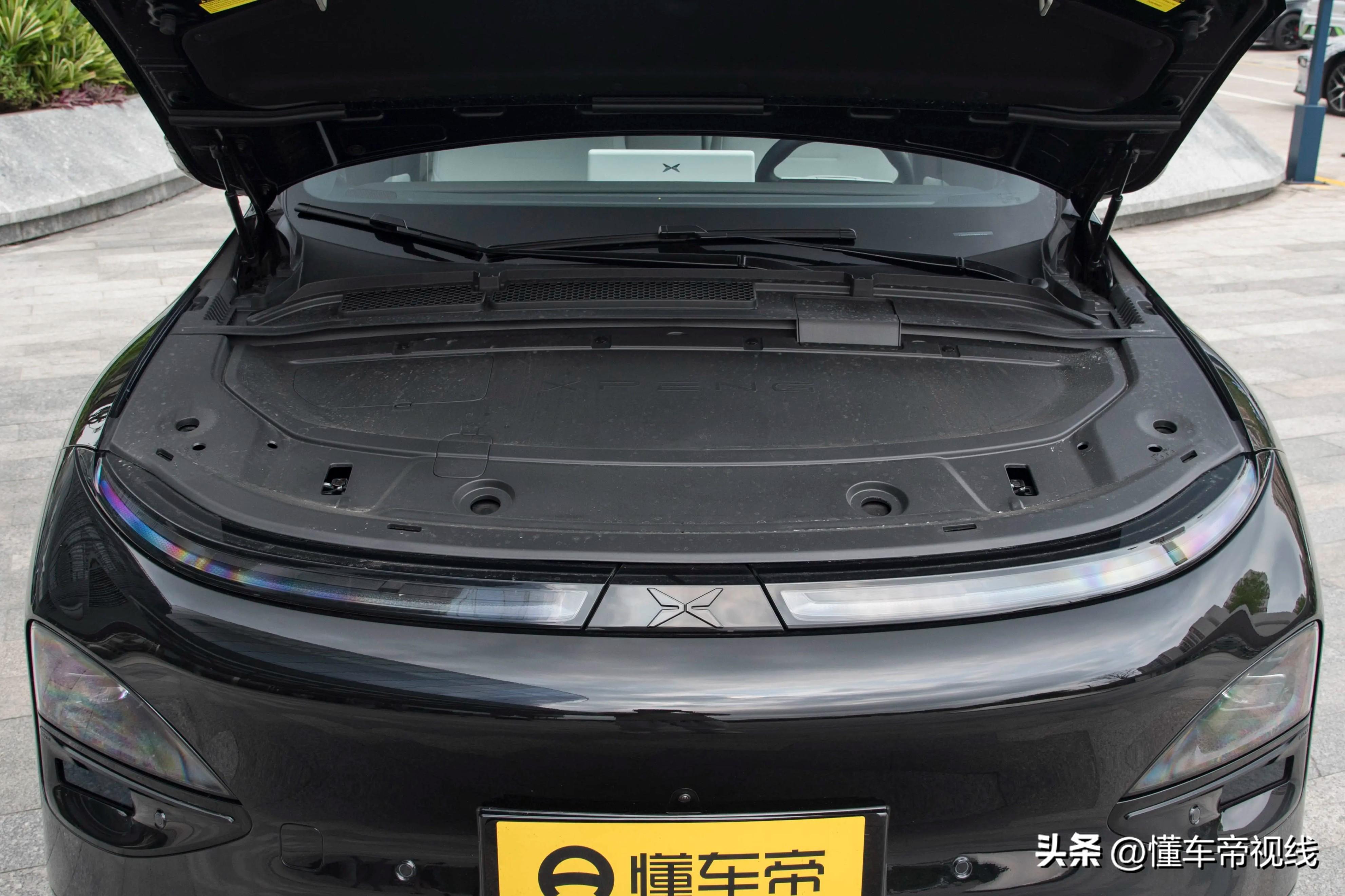 新车 | 售19.99万元起，全系可选装，小鹏G6“暗夜黑”亮相北京车展