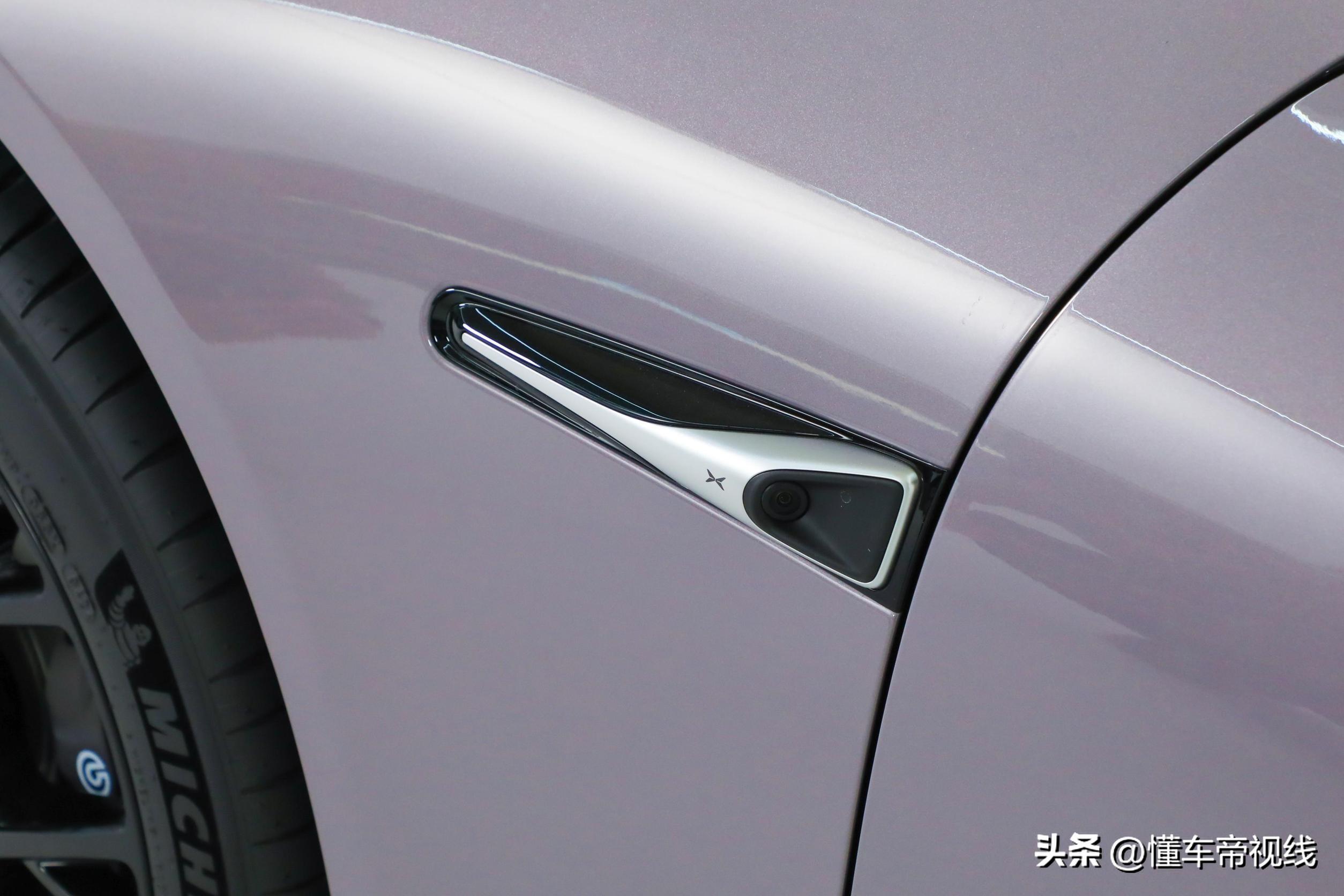 新车 | 限时优惠后售价24.99万元，小鹏P7i 702 Max鹏翼版上市