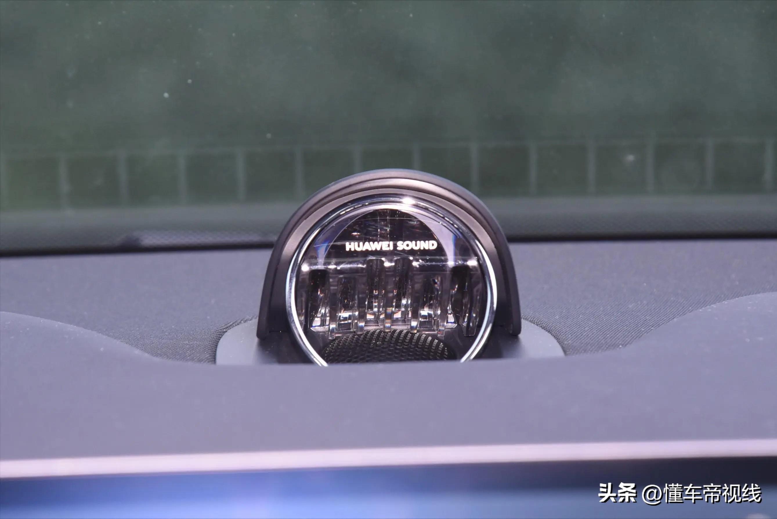 新车 | 售价28.98万元起/理想L6同级 新款问界M7开启首批交付