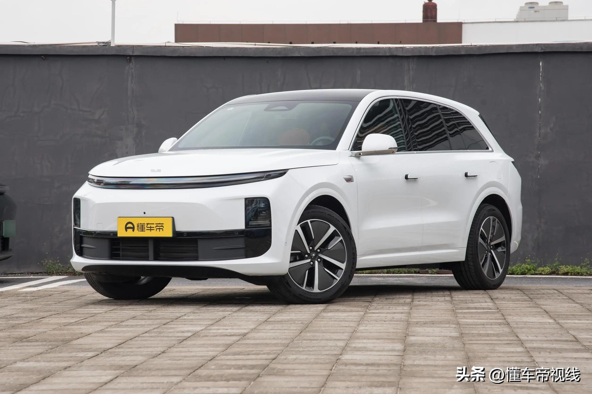 新车 | 售价28.98万元起/理想L6同级 新款问界M7开启首批交付