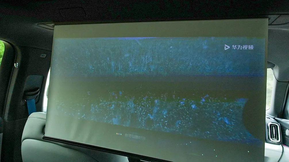 霸气颜值、黑科技配置，问界M9实力如何？