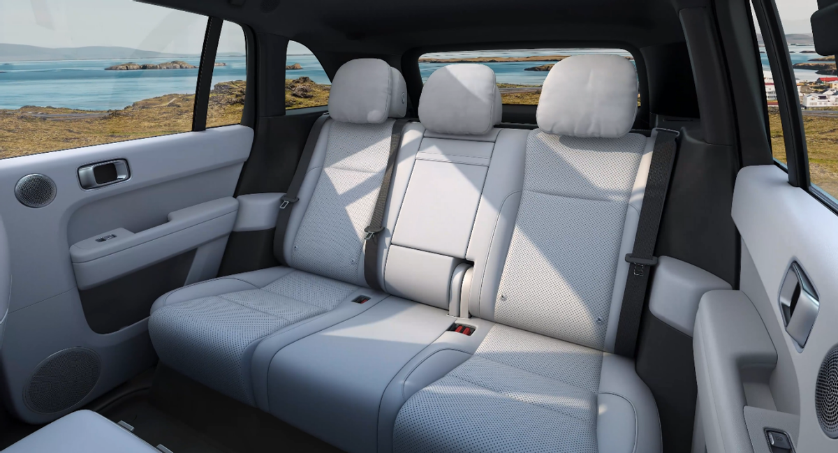 20多万的增程式家用SUV，星纪元ET和理想L6谁更值得买？