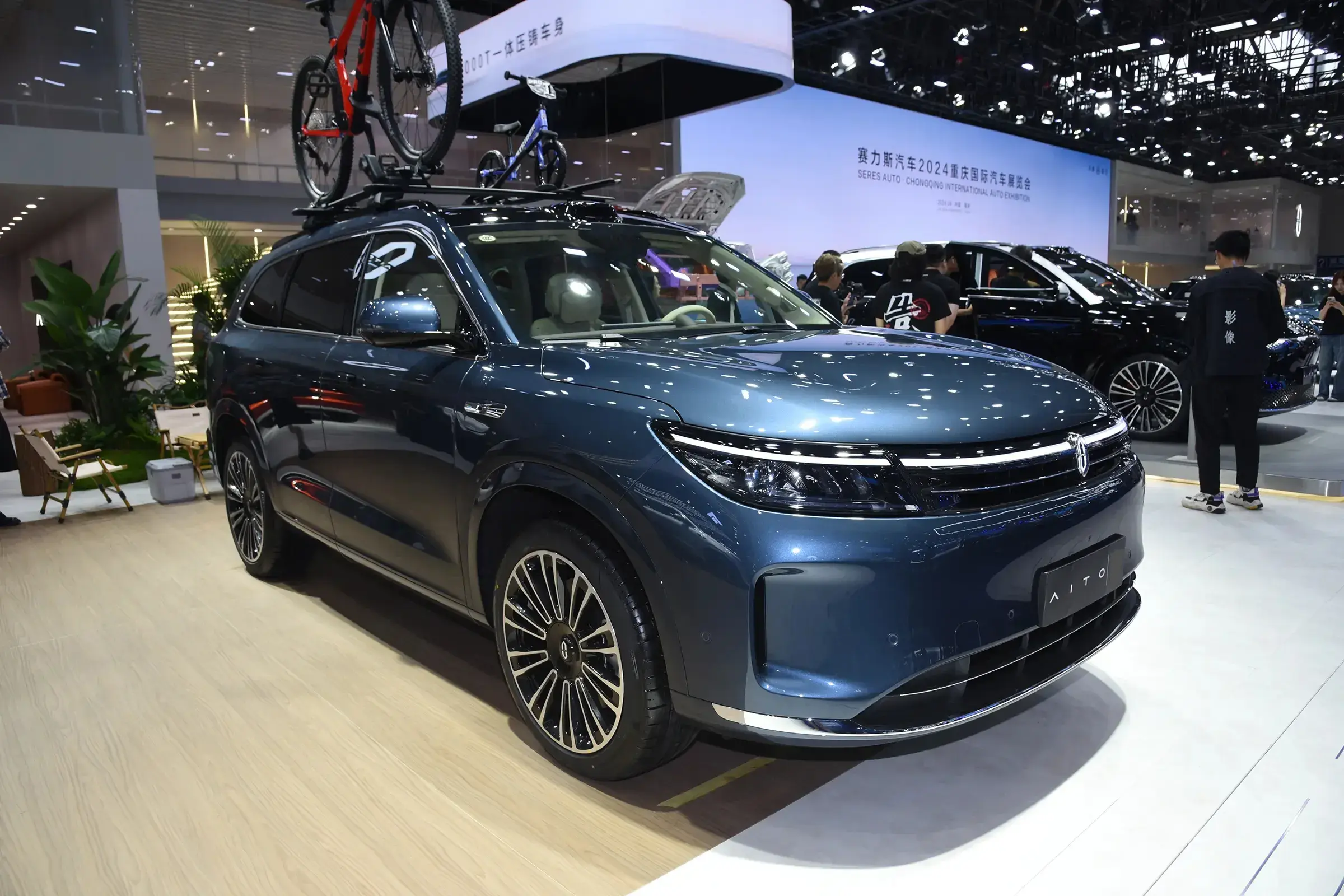 盘点2024年最热门的六款新能源汽车