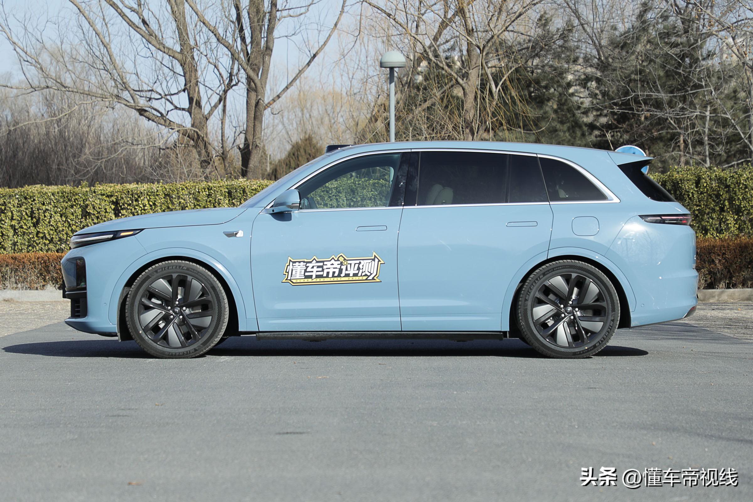 新车 | 31.98万元起售，五座中大型增程式SUV，理想L7实拍解析