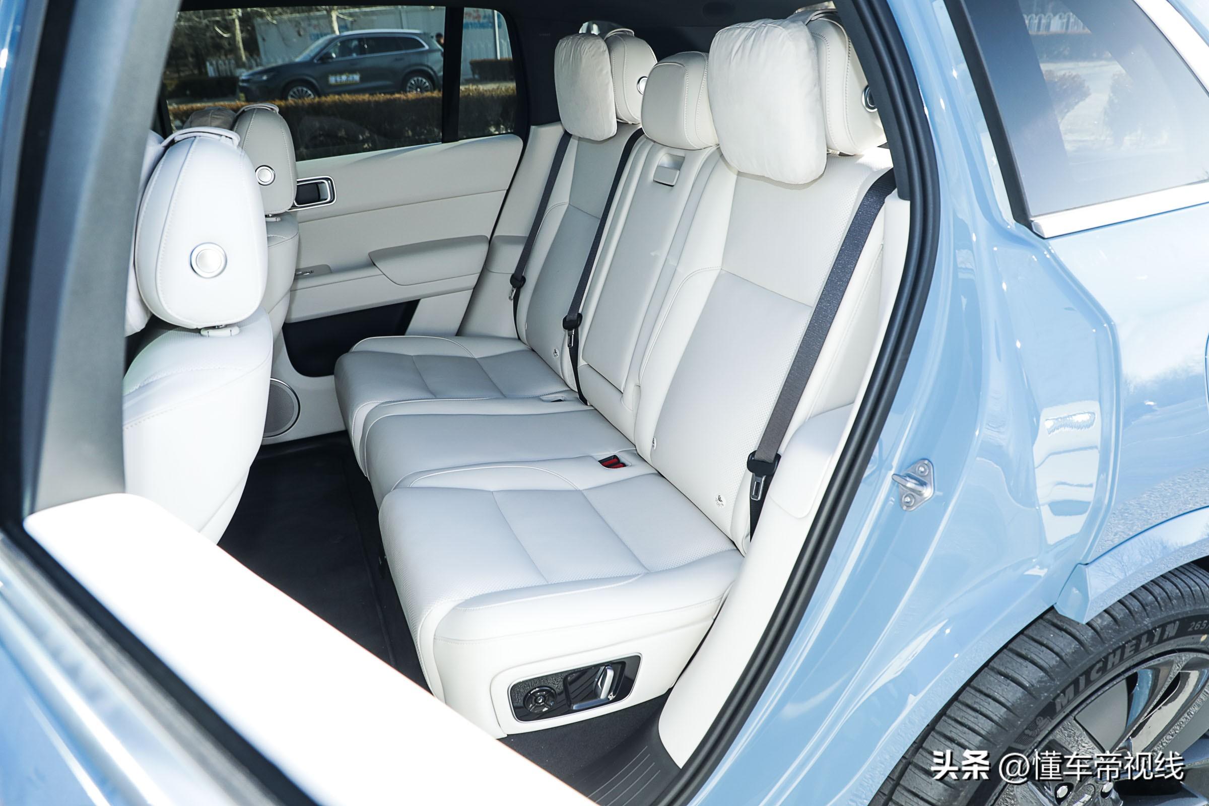 新车 | 31.98万元起售，五座中大型增程式SUV，理想L7实拍解析