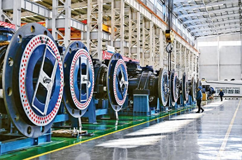 发展新质生产力、推进新型工业化的重点任务