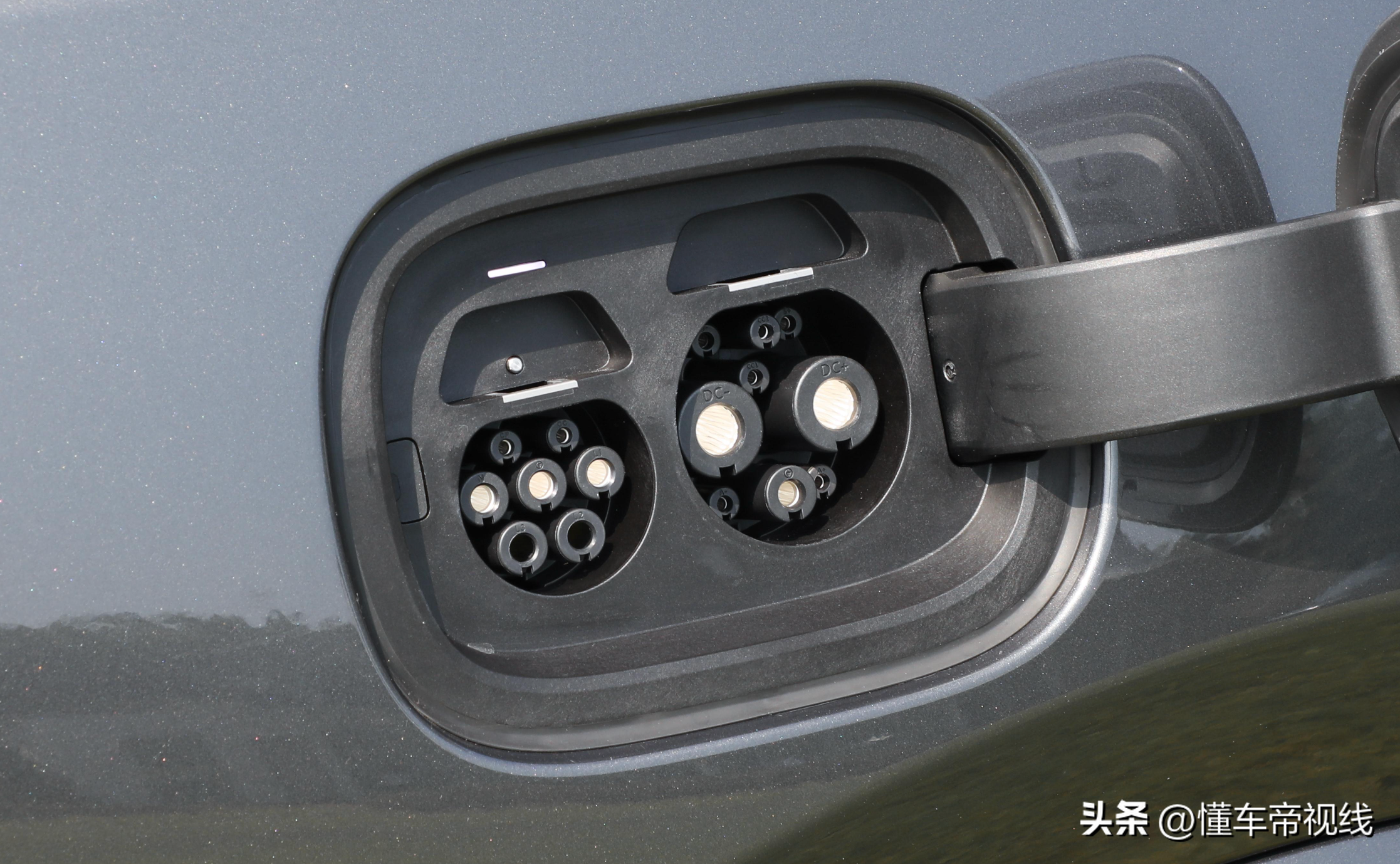 新车 | 42.98万起，8295芯片/双腔空悬/电池容量升级 新款理想L9上市