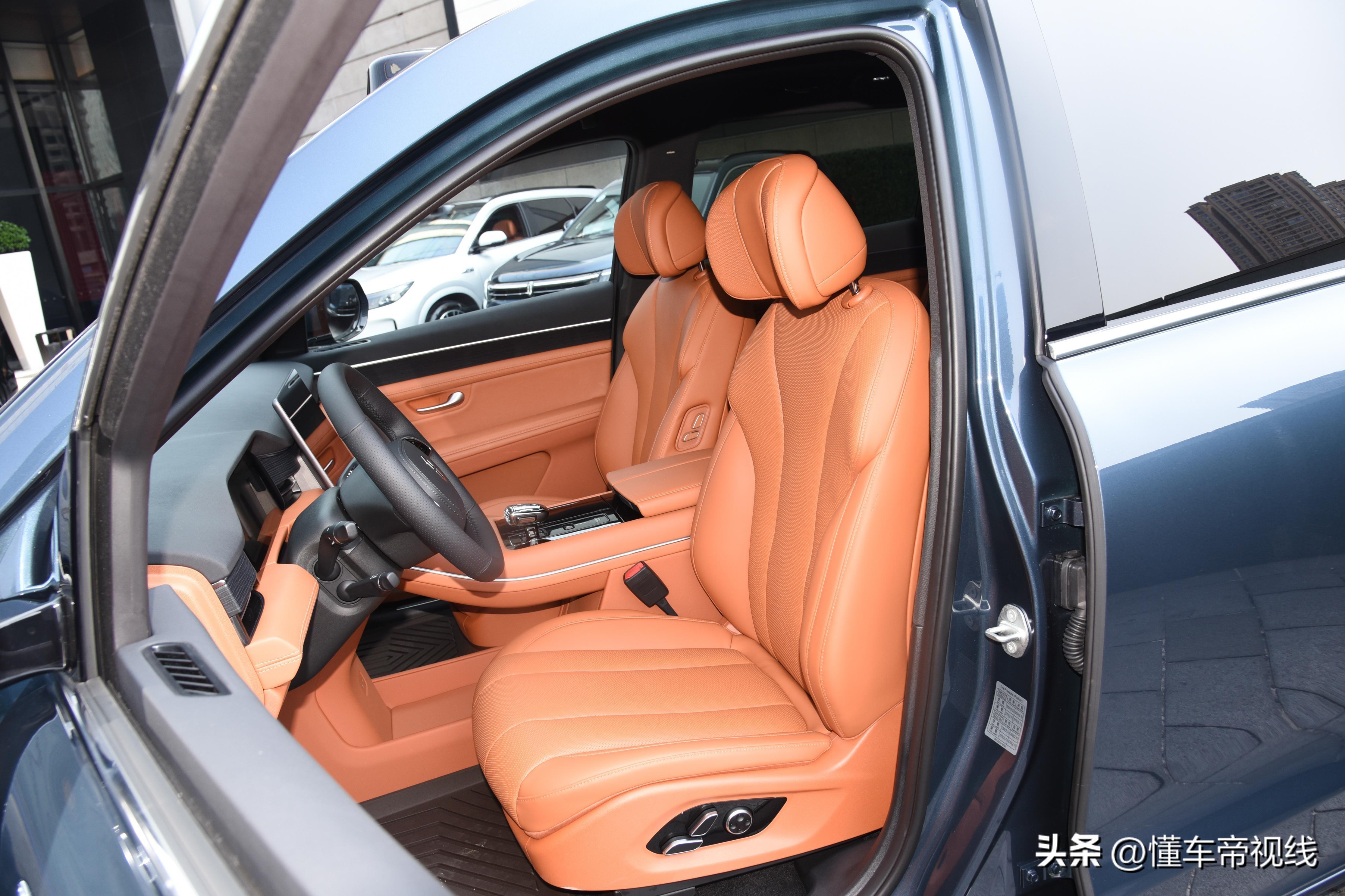新车 | 售28.98万元起 新风格前脸/理想L6同级 新款AITO问界M7实拍