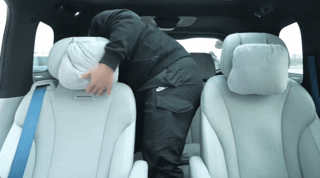 车圈黑科技旗舰来啦！问界M9首发试驾…这体验绝了！