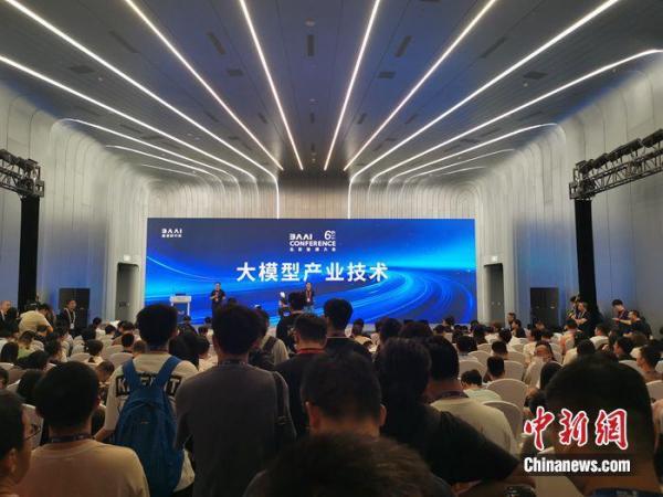 风口上的人工智能，开始卖力地推大比拼