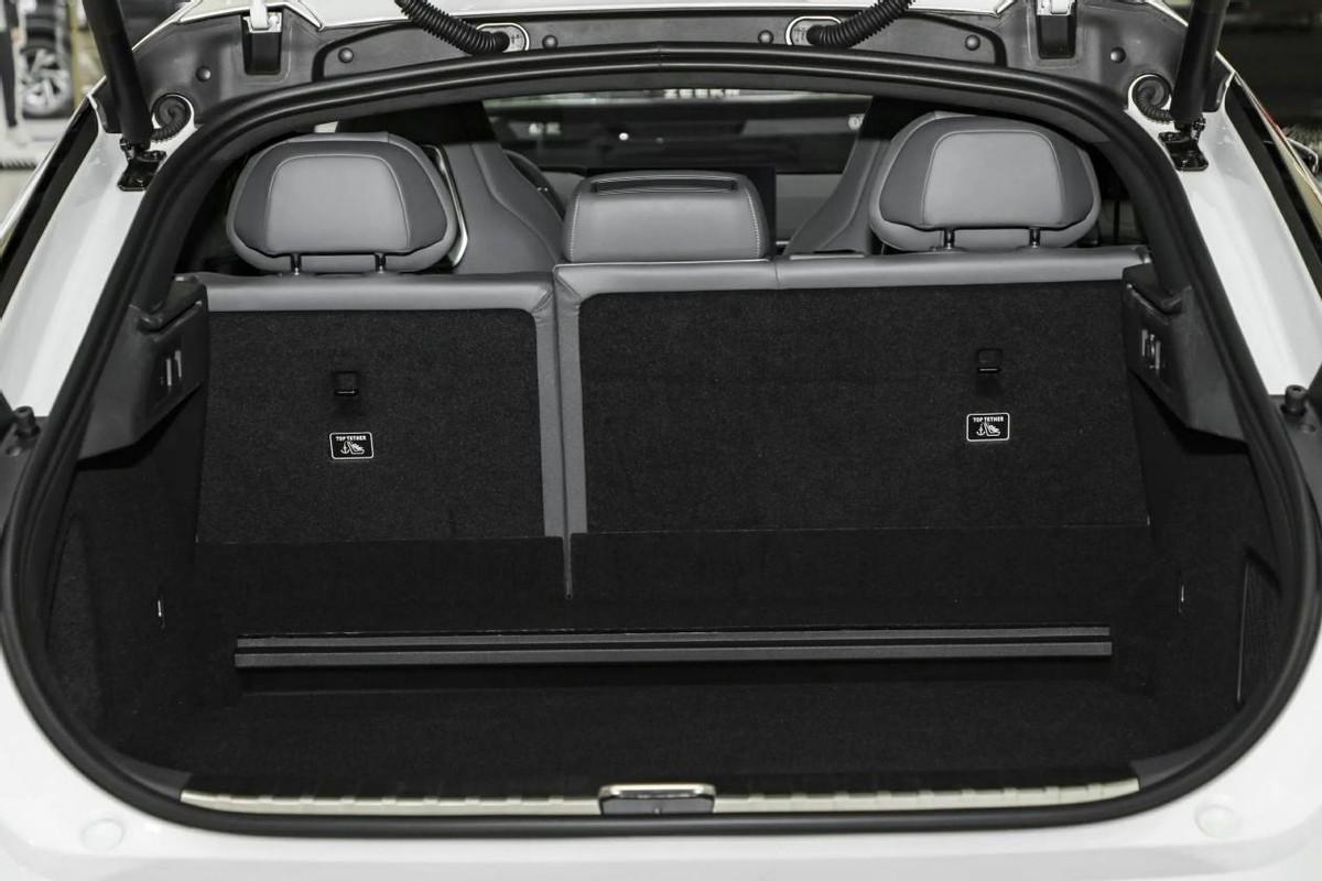 四车横评，昊铂HT、特斯拉Model Y、问界M7、极氪001，选谁更值？