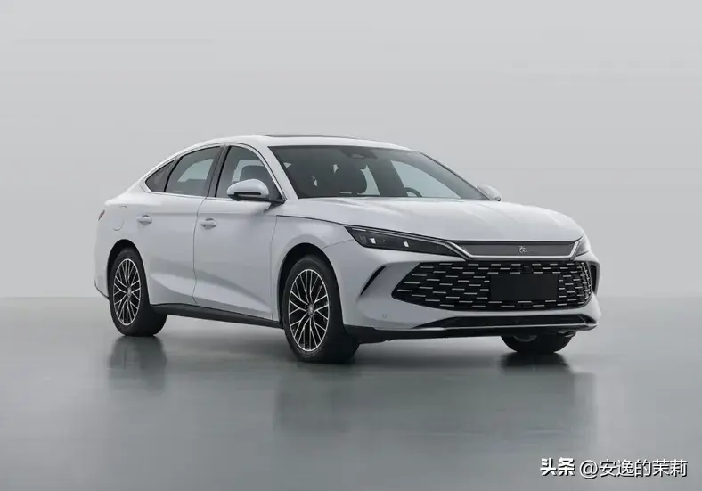 热效率46.06%，续航超2100km，带你看“混动黑马”比亚迪秦L DM-i