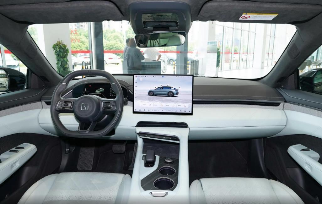 20-30万元的新能源，Model Y/问界M7/极氪001/昊铂HT该怎么选？