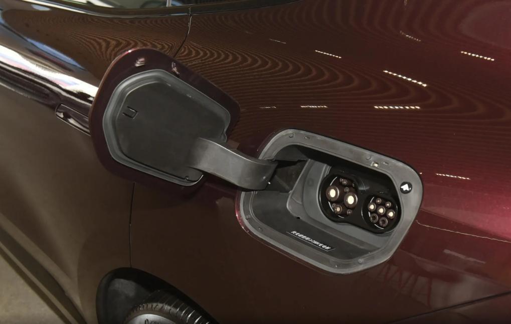20-30万元的新能源，Model Y/问界M7/极氪001/昊铂HT该怎么选？