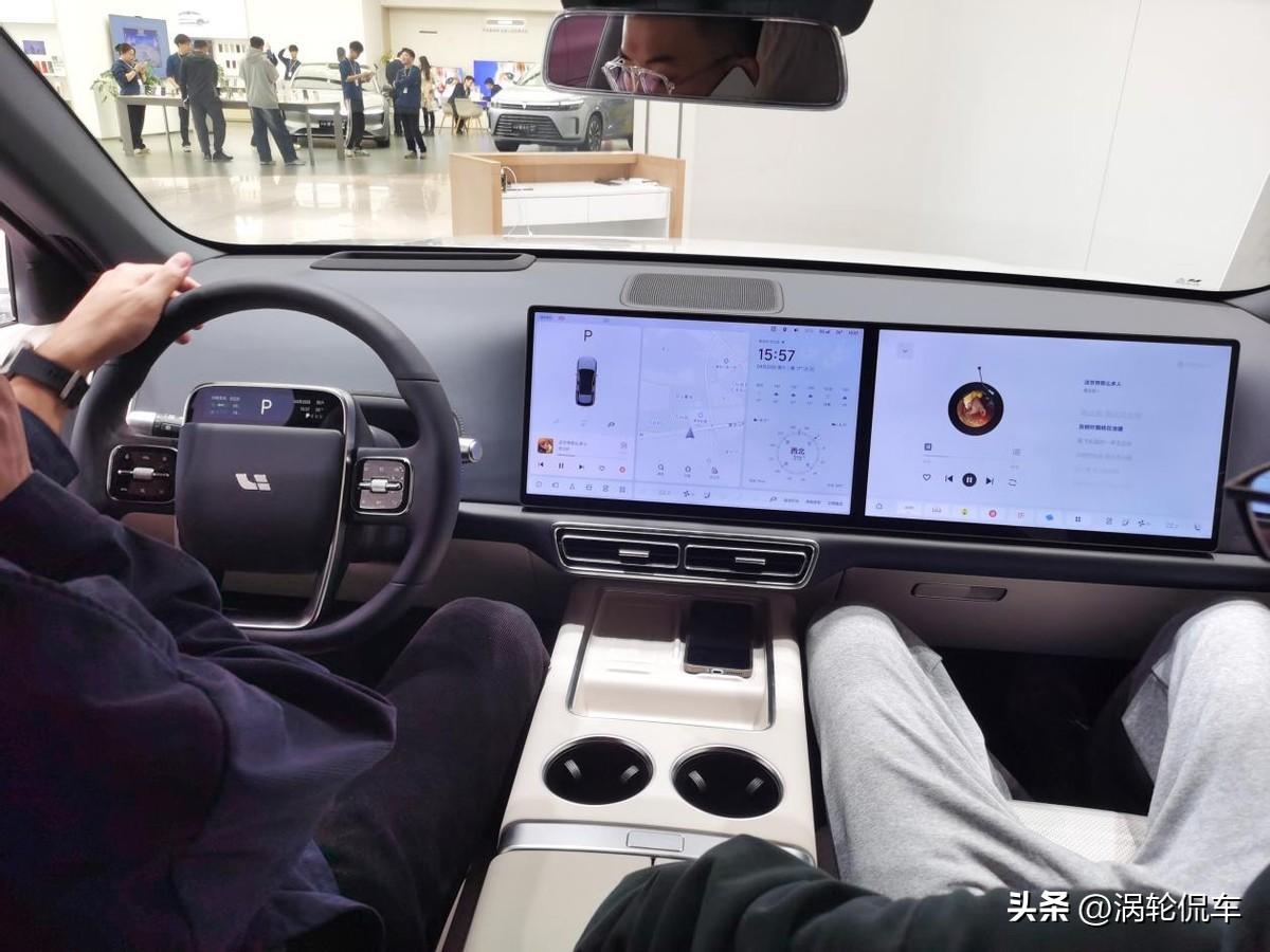 体验了小米SU7，再换理想L6，瞬间明白小米和理想的差距