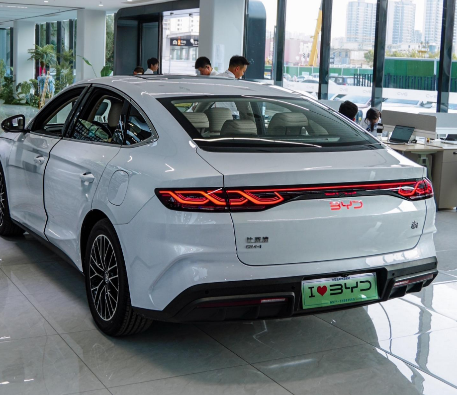 详细解析秦L DM-i：定位中型车/或10.98万起，DM5.0仅是加大油箱？
