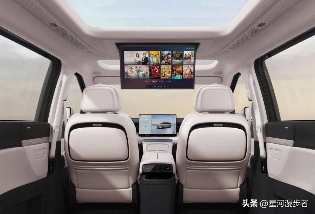 豪华与智能顶流结合，国民男神的选择，问界M9凭什么让于和伟点赞