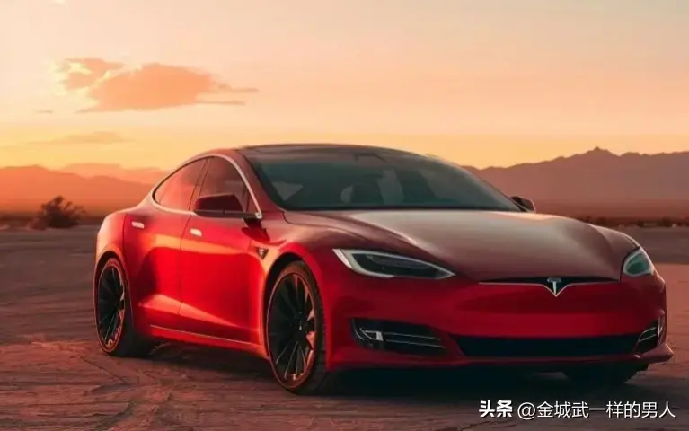 传统燃油车VS新能源汽车，你选哪一个？