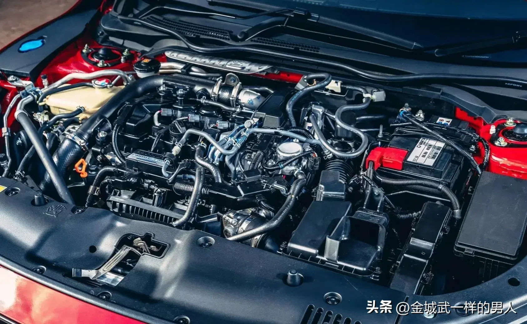 传统燃油车VS新能源汽车，你选哪一个？