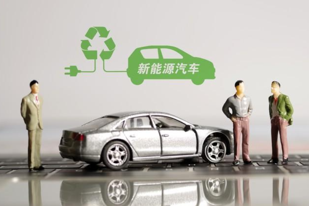 烈日下的新能源痛点：高温背后的启示，彻底撕开新能源汽车弊端