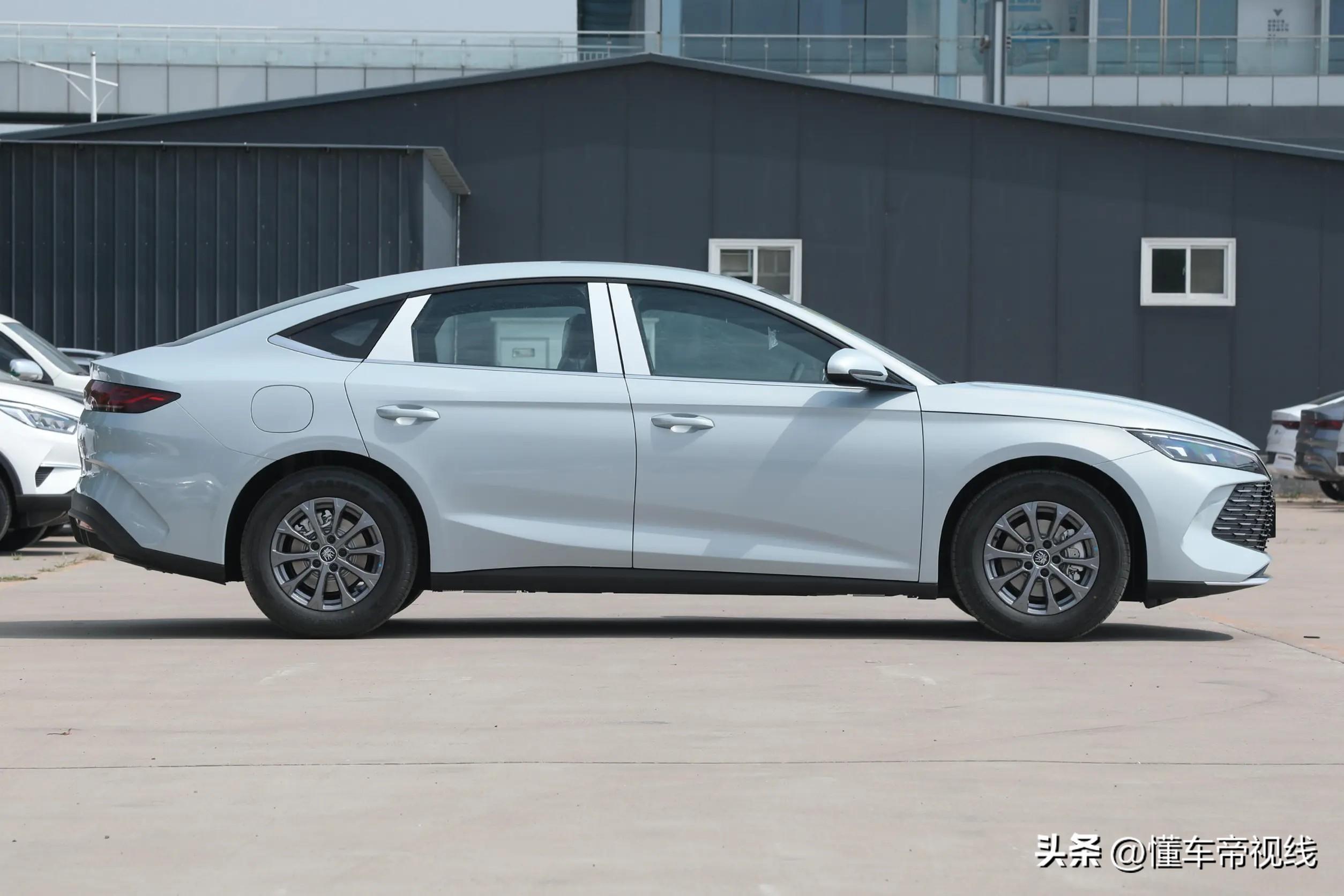 新车 | 售9.98万元/定位中型轿车，比亚迪秦L DM-i入门版到店