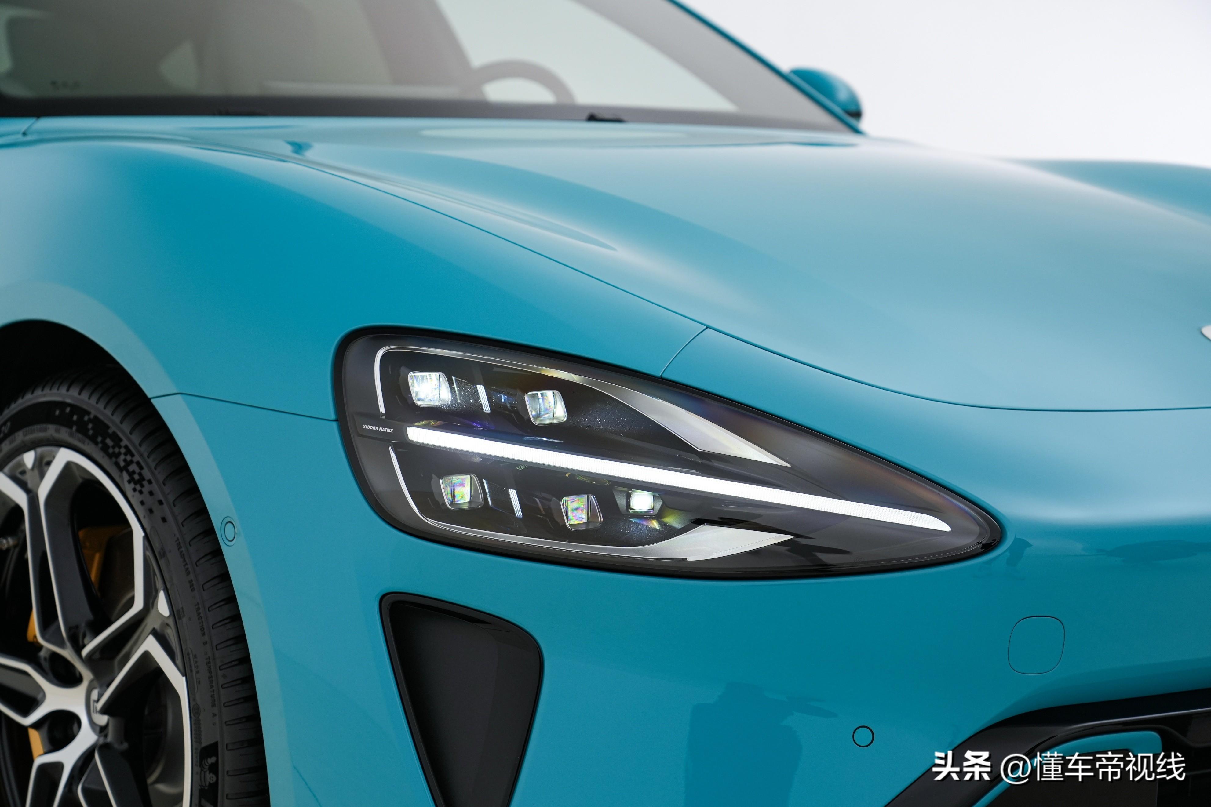 新车 | “零百”2.78秒/空气悬架/800伏快充等，小米SU7实拍解析