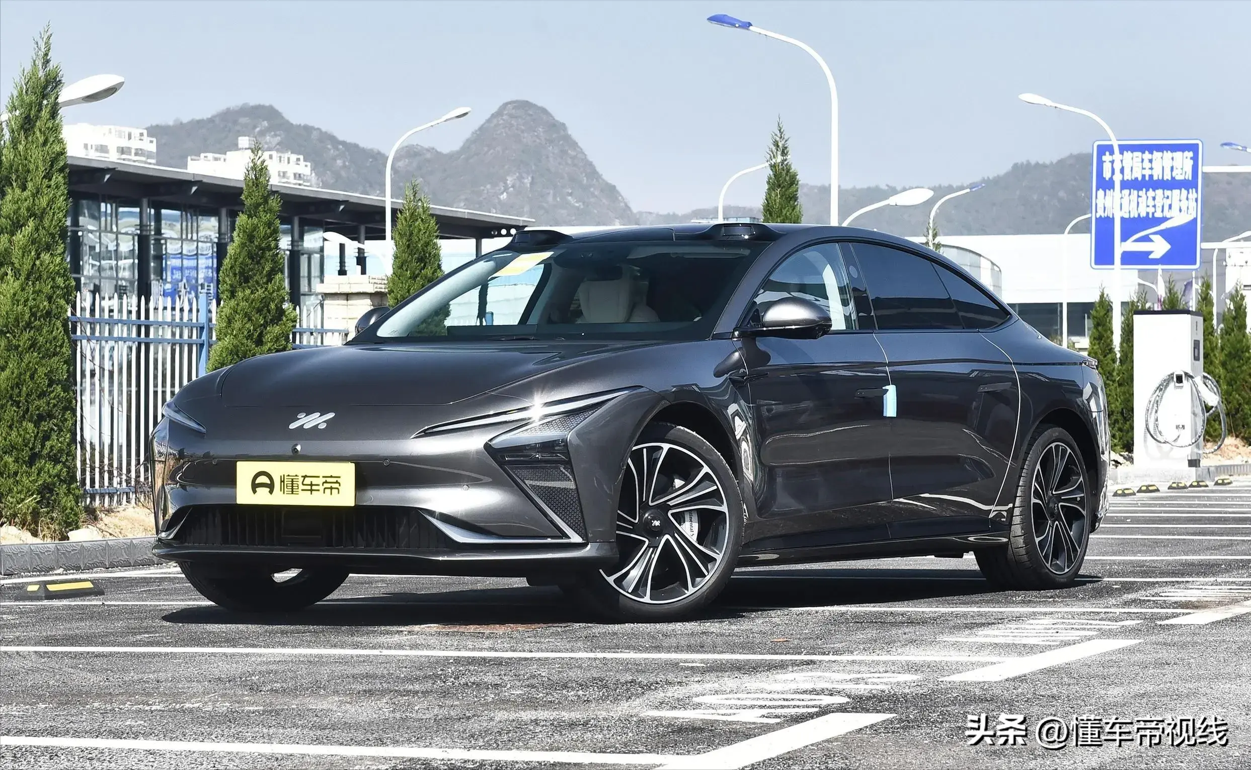 新车 | 城市领航功能上线，小米SU7将于6月6日起推送新版本OTA升级