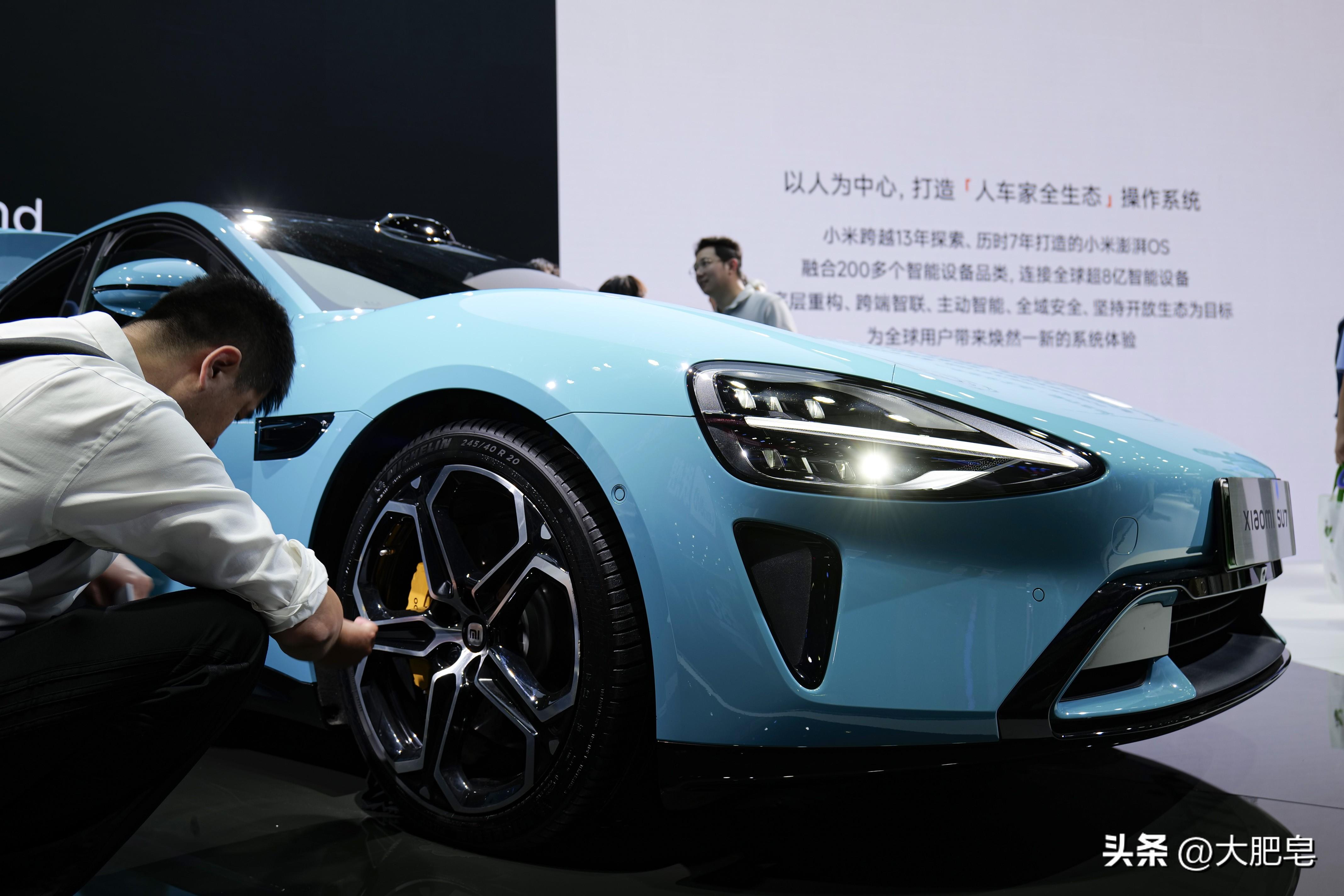 小米亮相MWC2024上海展会，小米SU7依旧吸睛