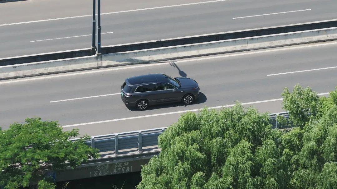 春卷又开车 | 续航进化 舒适升级 我的理想L9新老对决