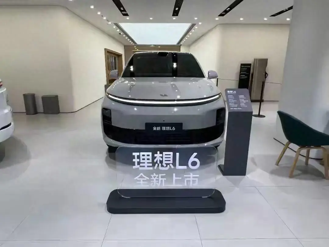 理想L6上市有一段时间了今天聊一下吧 说实话我挺喜欢这...