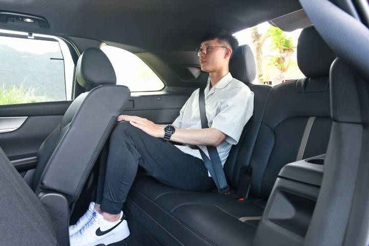 理想L9也不怕？试驾马自达CX-90