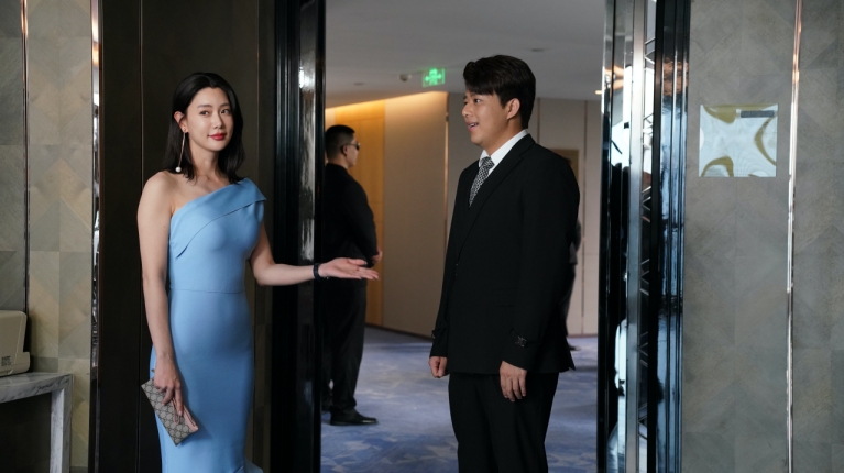 2024都市解压爆笑喜剧《脑洞大开》6月28日上映