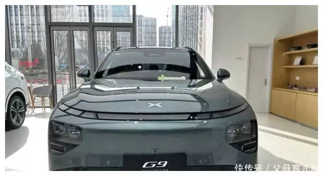 体验小鹏G9，配“5D音乐舱”，XNGP功能完善，提升驾驶安全笑哭！河南一女子得知男友叫过前女友宝宝时，狠狠咬了男友一口
