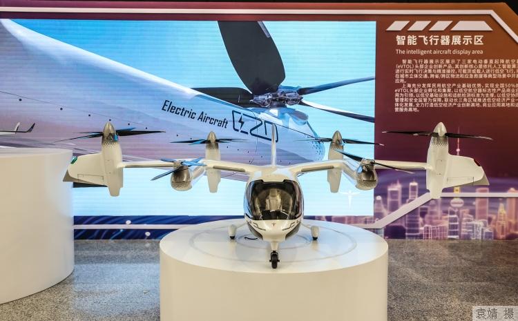 图集│探营2024世界人工智能大会，“人工智能+”落地抢先看