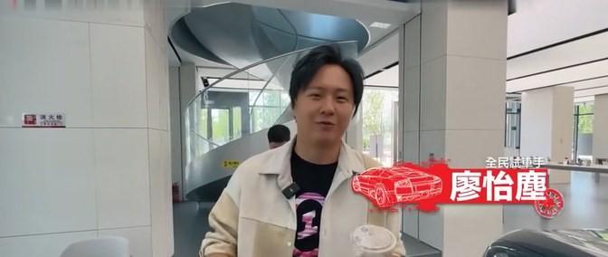 试驾问界M9，台岛车评人惊叫连连，秒变智能驾驶粉丝！