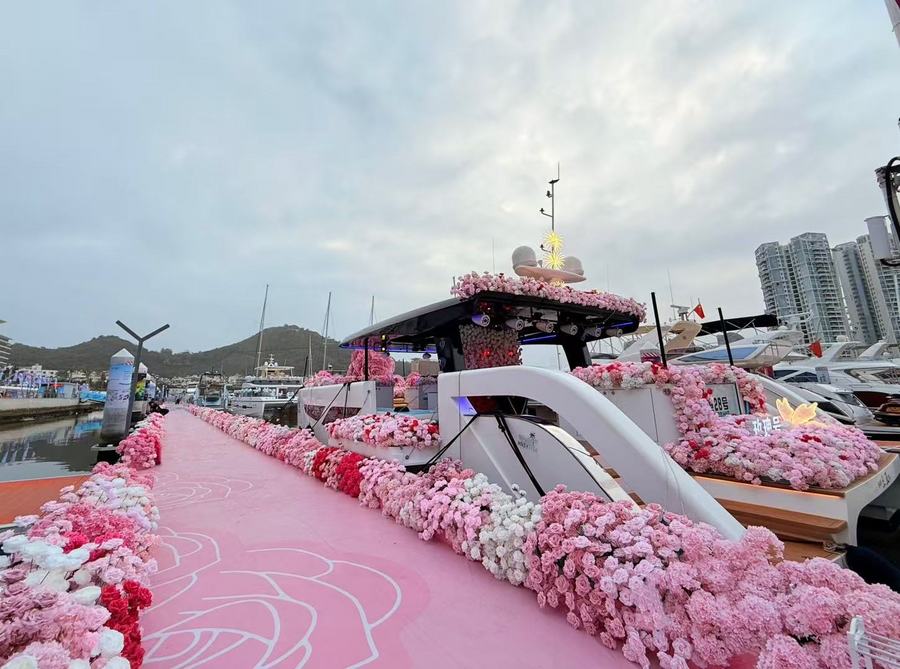 2025三亚玫瑰文化节圆满闭幕 浪漫经济绽放自贸港