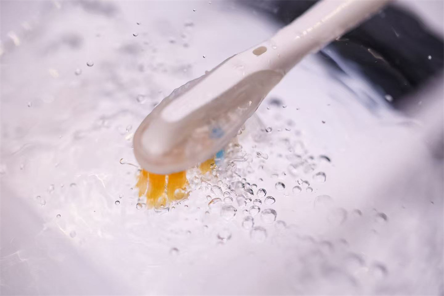 飞利浦和你一起关注口腔健康！参与活动#守护1000口好牙#领取惊喜礼遇