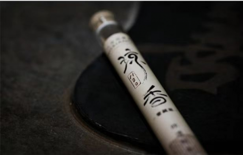 沉香送礼选哪个品牌好？想要高端有品位，务必看准这三点