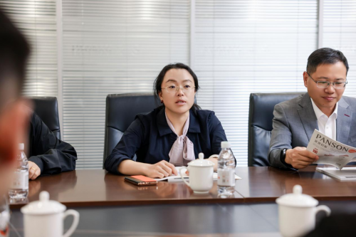 西藏自治区拉萨市墨竹工卡县领导一行莅临江苏派逊考察交流