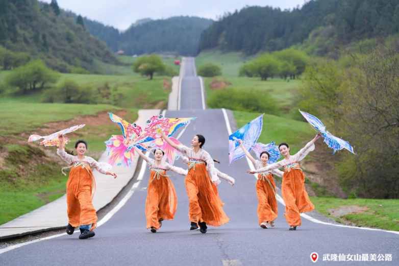炸了！519中国旅游日武隆甩出王炸福利，59.9元通玩6大景点？！