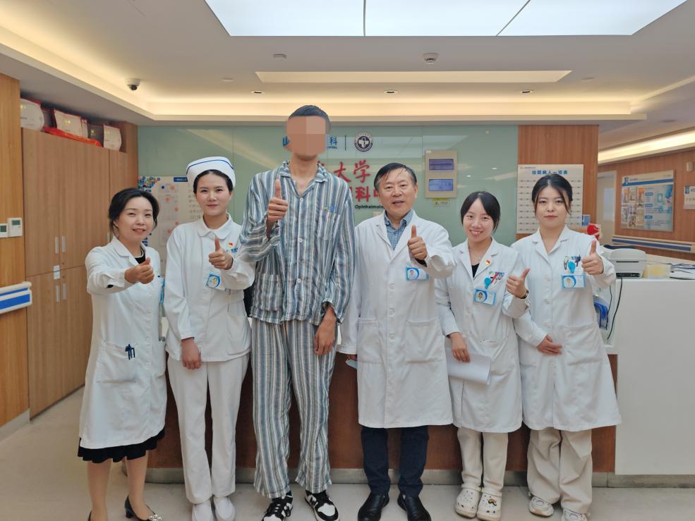 从“听声辨位”到重见光明，卢奕教授点亮“马凡”青年希望之光