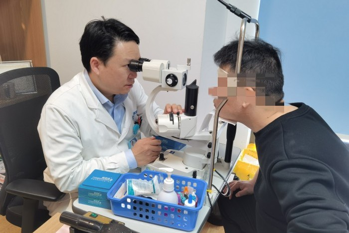 2025暑期摘镜总动员开启，这家眼科屈光手术中心场面火爆