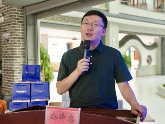 “情暖天山·大爱无疆”益耳行动落地喀什 博音听力传递暖心关怀
