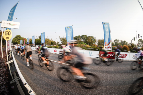 2025 smart杯TREK100开赛，千名骑手挑战世巡赛道！