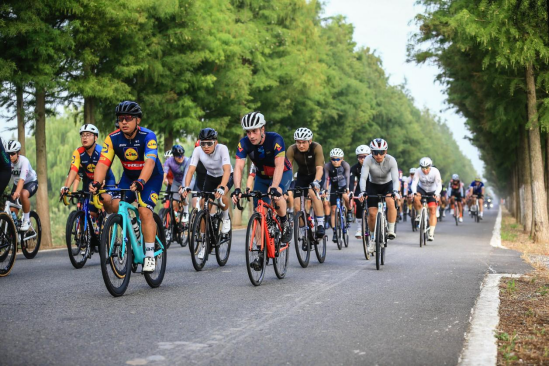 2025 smart杯TREK100开赛，千名骑手挑战世巡赛道！