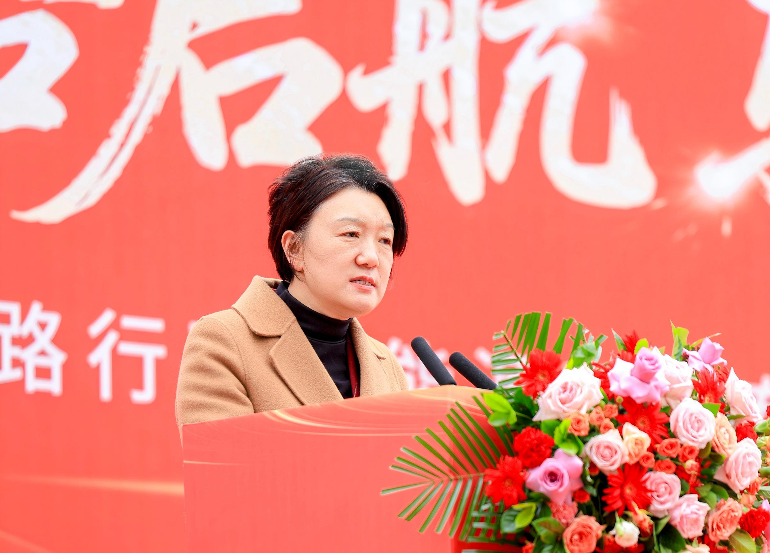 78天建成、30倍赛道！开封驿路行驰投产，金茂智慧交通按下重卡换电“加速键”