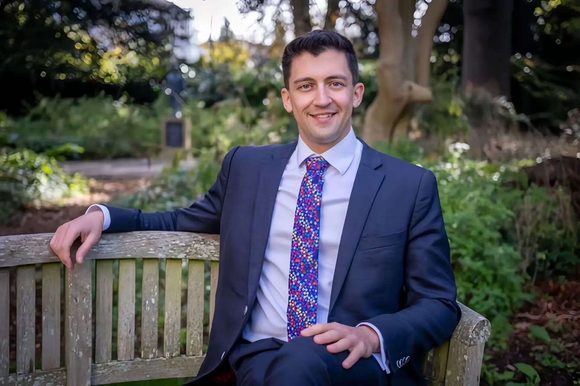 从剑桥大学招生官访校，看宏文学校青岛校区如何打造“培优矩阵”