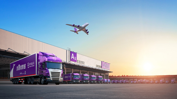 跨越速运与京东物流：科技与时效的双重较量