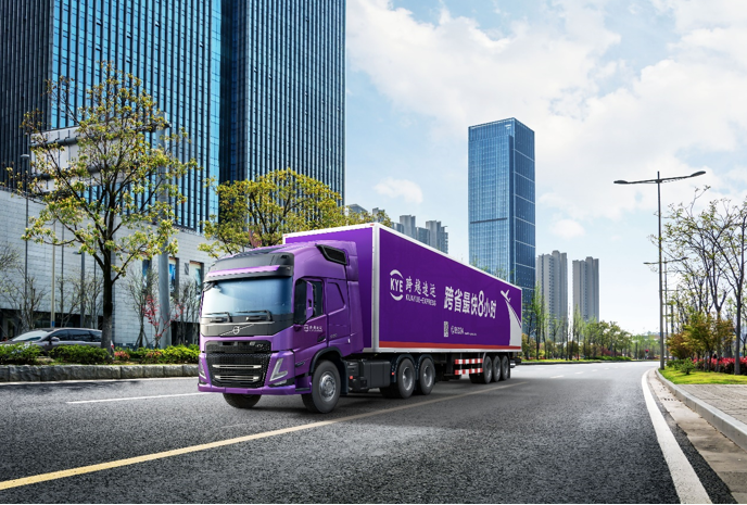 跨越速运与京东物流：科技与时效的双重较量